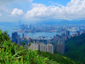 A Guide to Visiting Hong Kong During a Layover