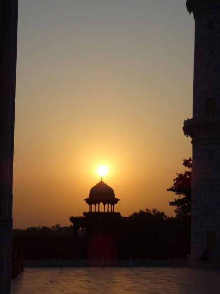 Taj Mahal, Agra, India, sunrise