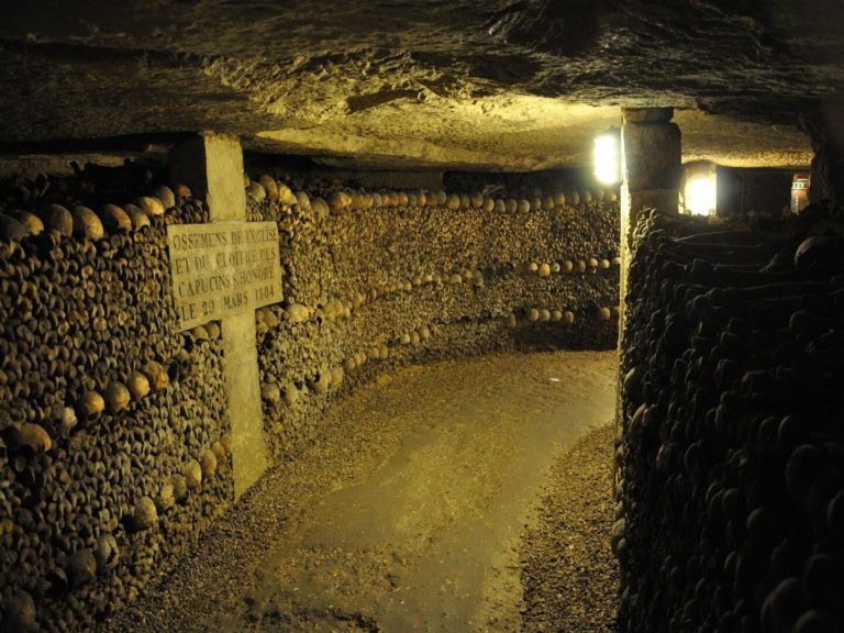 catacombs, not to miss highlights in and around Paris