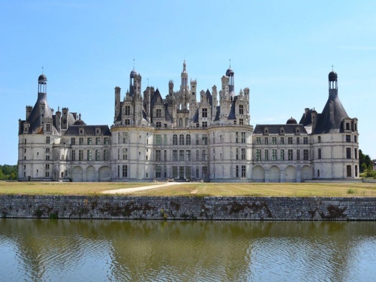 Loire Valley Chambord, not to miss highlights in and around Paris