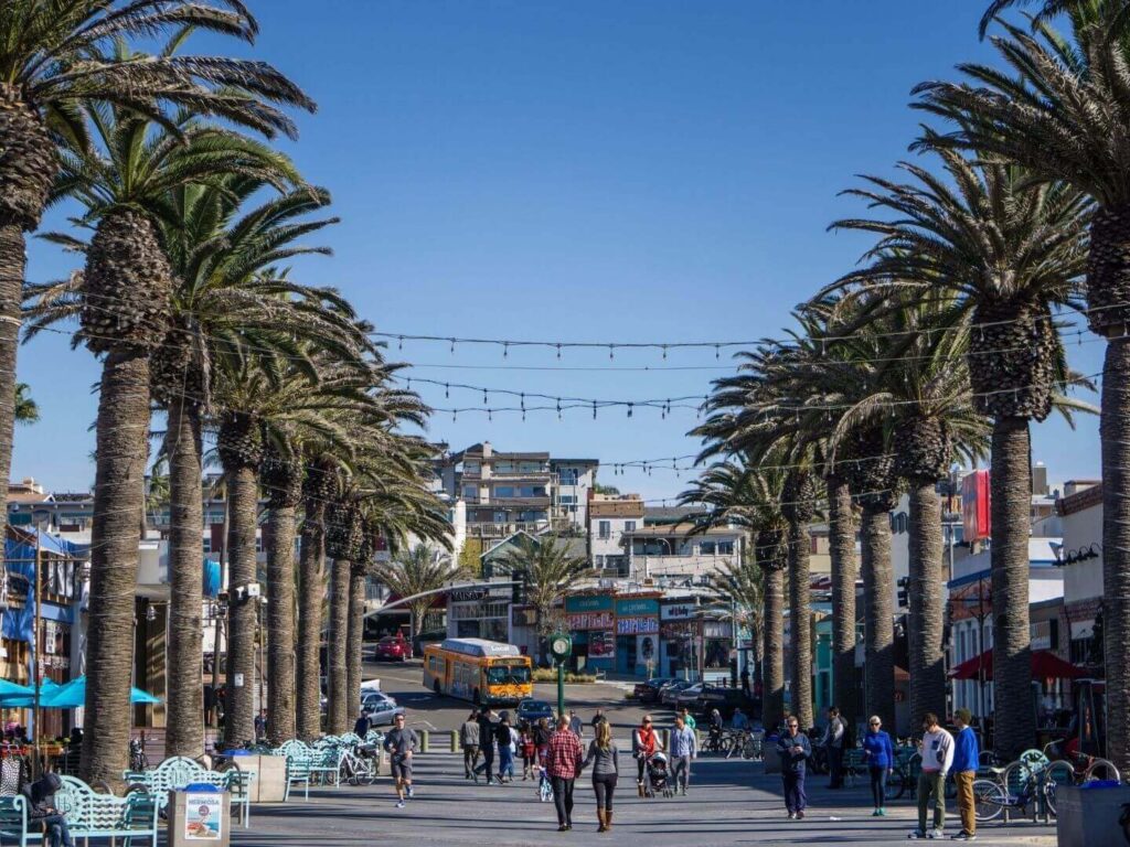 Hermosa beach pier avenue