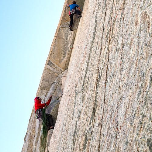 two people rock climbing, best things to do in mammoth in the summer