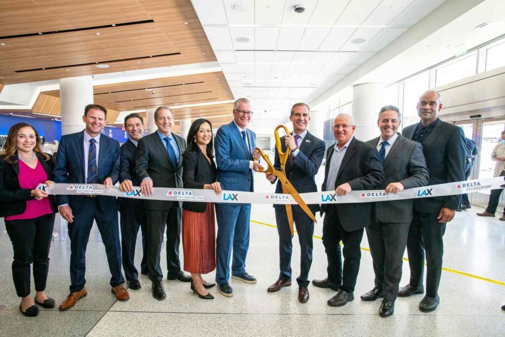 Big Changes At The Delta Air Lines LAX Terminal The Trav Nav   Delta Air Lines Ribbon Cutting At LAX 1024x683 