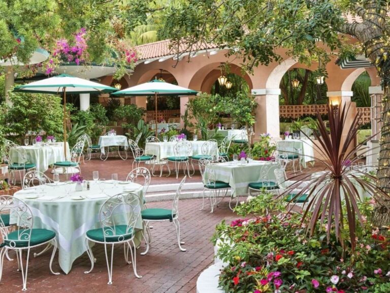 Outdoor patio at the Polo Lounge at the Beverly Hills Hotel